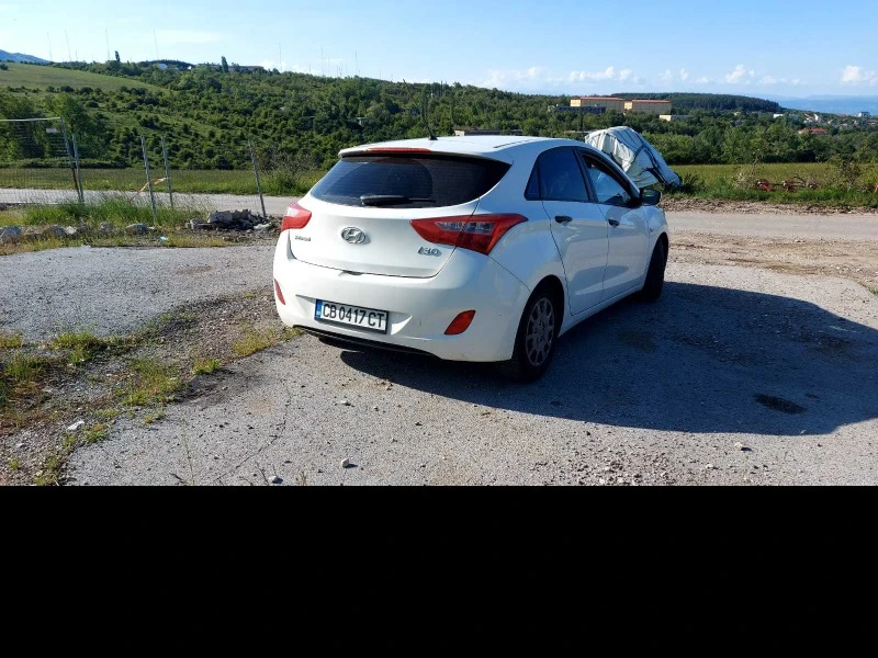 Hyundai I30, снимка 7 - Автомобили и джипове - 47626004