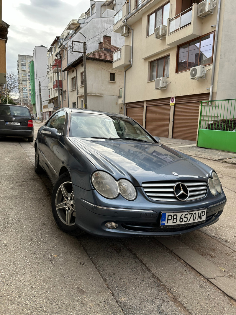 Mercedes-Benz CLK 320, снимка 5 - Автомобили и джипове - 46130962