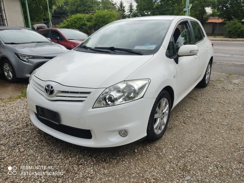 Toyota Auris 1.33i, бензин, климатроник, снимка 3 - Автомобили и джипове - 46250471