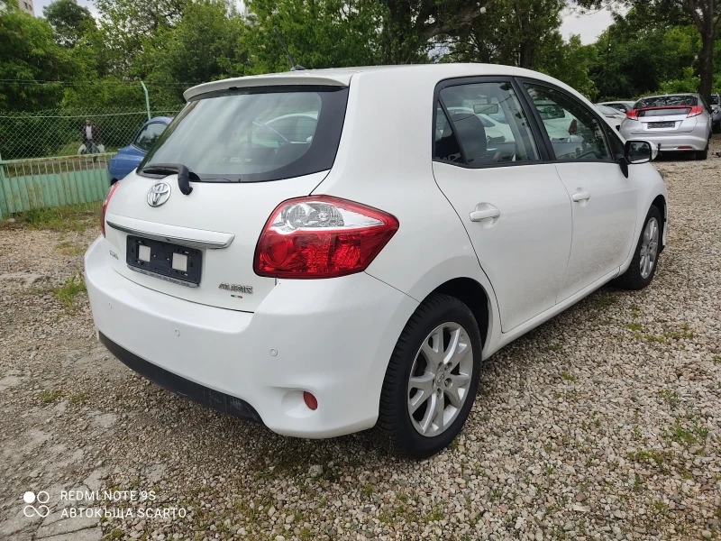 Toyota Auris 1.33i, бензин, климатроник, снимка 4 - Автомобили и джипове - 46250471
