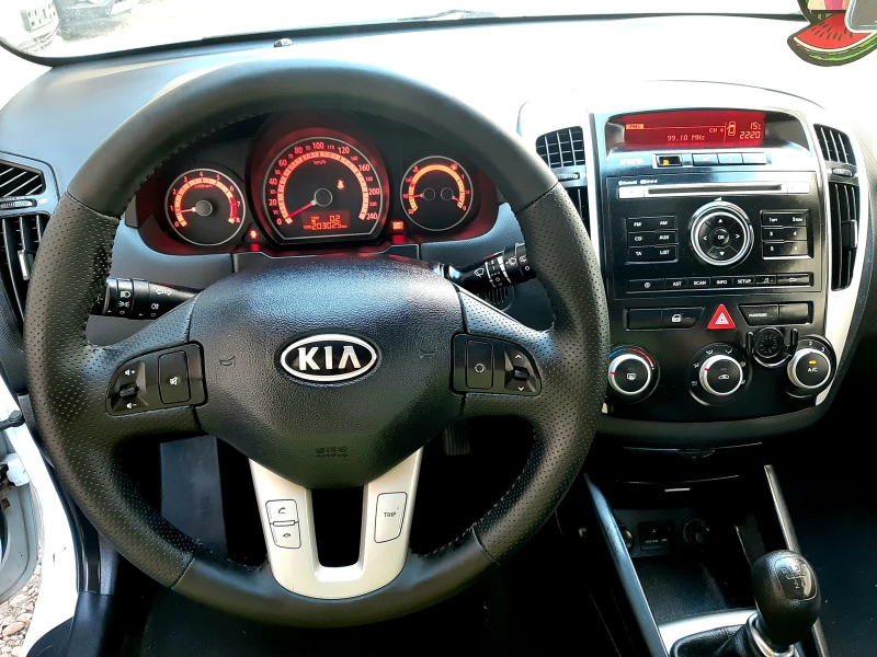 Kia Pro ceed 1.4i-FACELIFT ! , снимка 11 - Автомобили и джипове - 47730695