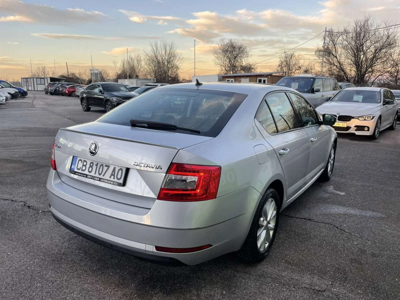 Skoda Octavia 1.5 TSI / Automatic, снимка 6 - Автомобили и джипове - 48381353