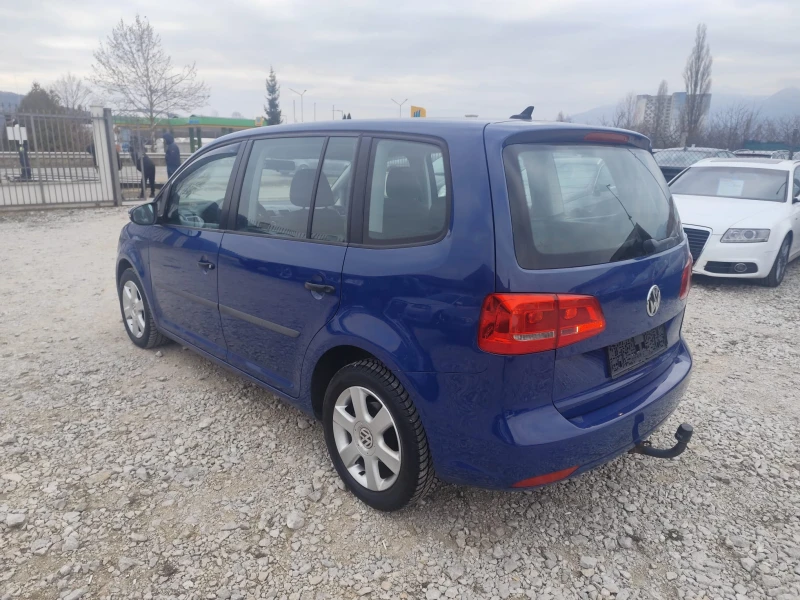 VW Touran 1.6 дизел 105 коня, снимка 8 - Автомобили и джипове - 48693274