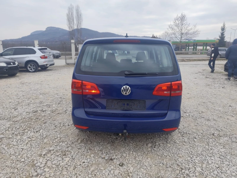 VW Touran 1.6 дизел 105 коня, снимка 6 - Автомобили и джипове - 48693274