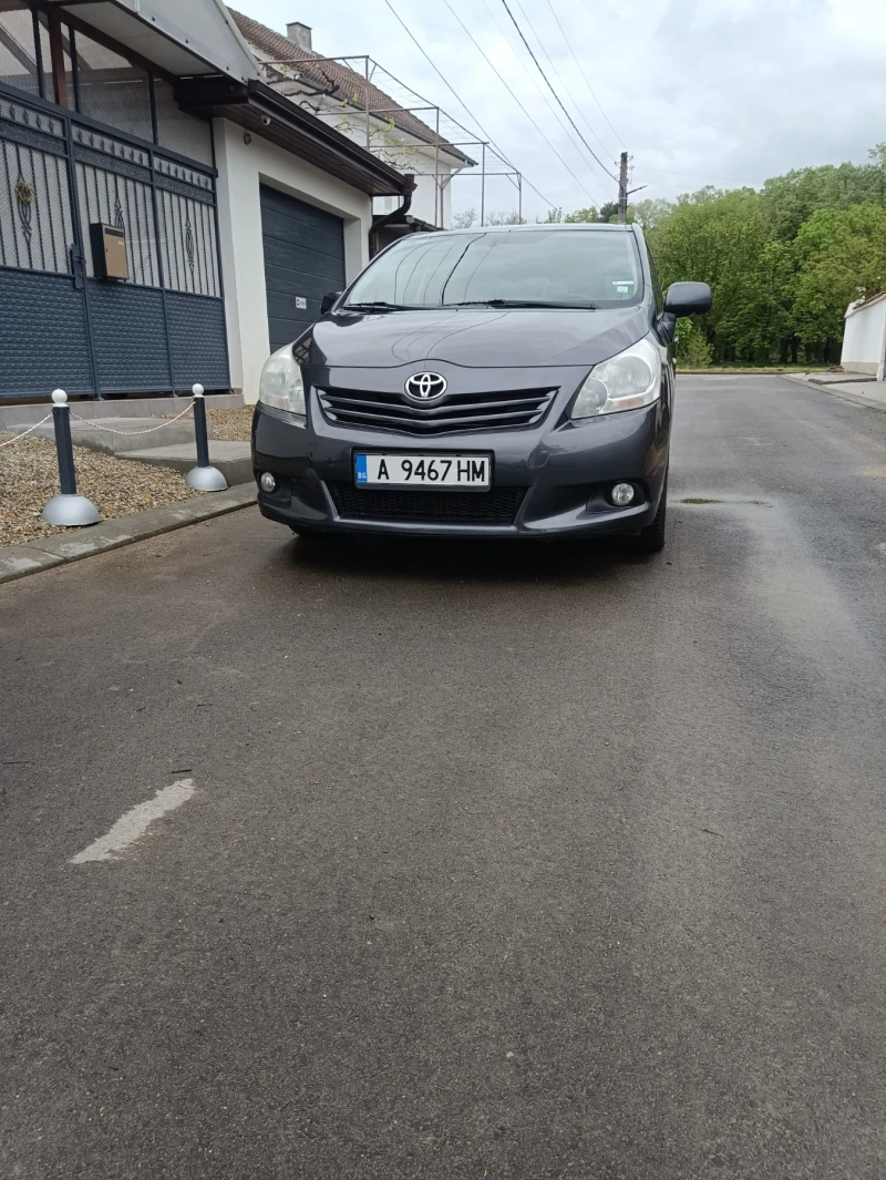 Toyota Verso, снимка 5 - Автомобили и джипове - 52570304