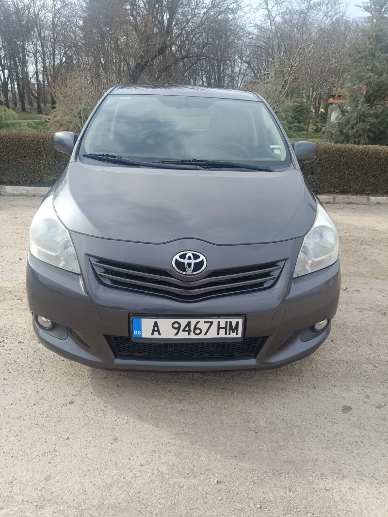 Toyota Verso, снимка 2 - Автомобили и джипове - 49507909