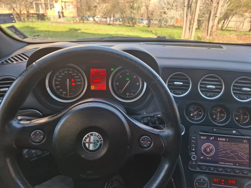 Alfa Romeo 159, снимка 1 - Автомобили и джипове - 49555321