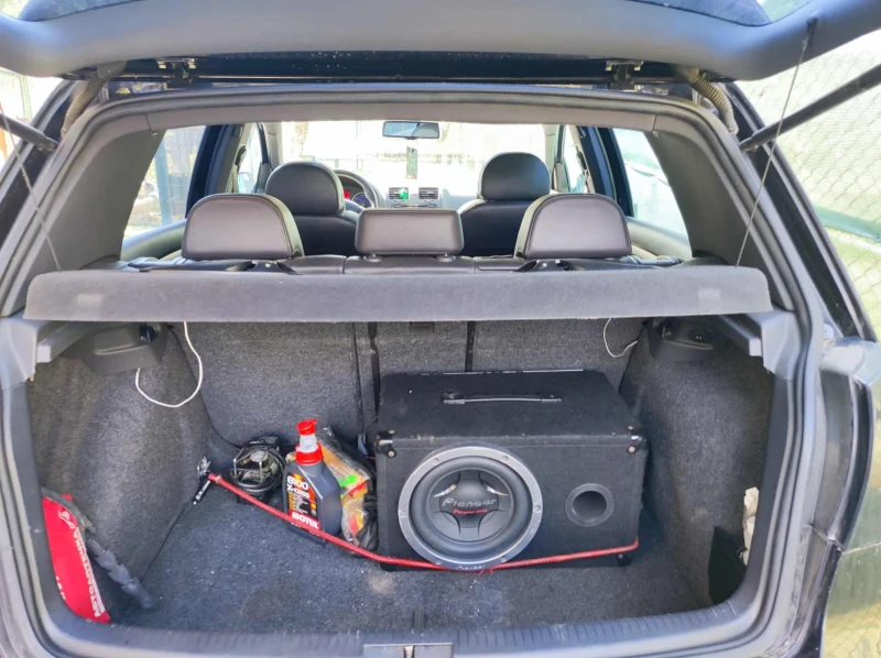 VW Golf, снимка 9 - Автомобили и джипове - 52020398