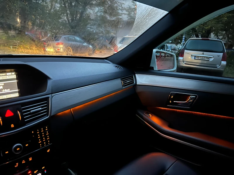 Mercedes-Benz E 350 Е 350 , снимка 11 - Автомобили и джипове - 52155909