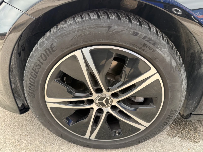 Mercedes-Benz C 220, снимка 15 - Автомобили и джипове - 52345765