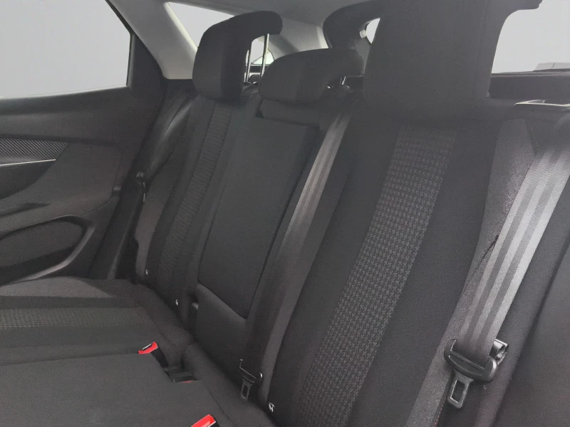 Peugeot 3008 NEW ACTIVE 1.5 BlueHDi 130 EAT8 EURO 6 // 2006R12, снимка 12 - Автомобили и джипове - 52449167