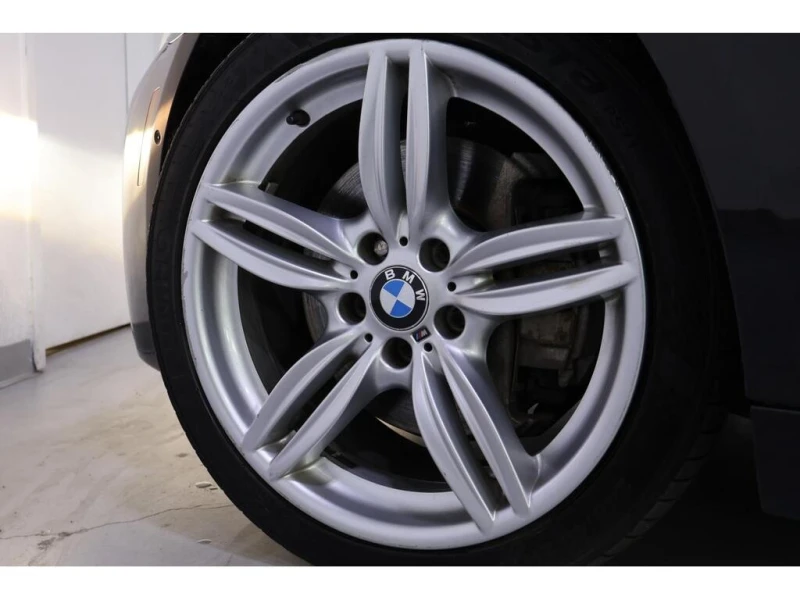 BMW 550 * xDrive * CARFAX * ЦЕНА ДО БЪЛГАРИЯ, снимка 13 - Автомобили и джипове - 52701331