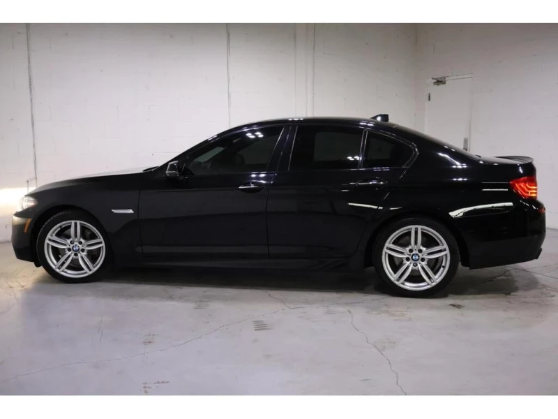 BMW 550 * xDrive * CARFAX * ЦЕНА ДО БЪЛГАРИЯ, снимка 3 - Автомобили и джипове - 52701331