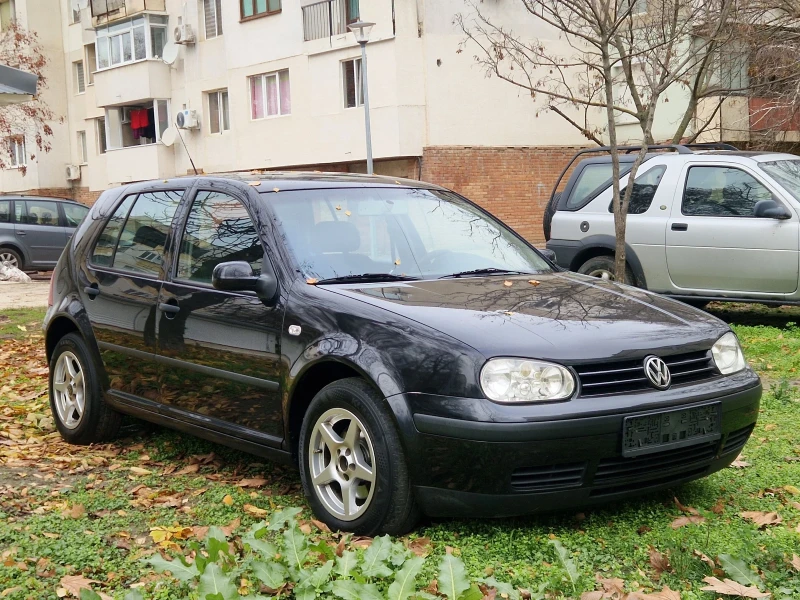 VW Golf 1.9TDI 90к.с., снимка 3 - Автомобили и джипове - 52856578
