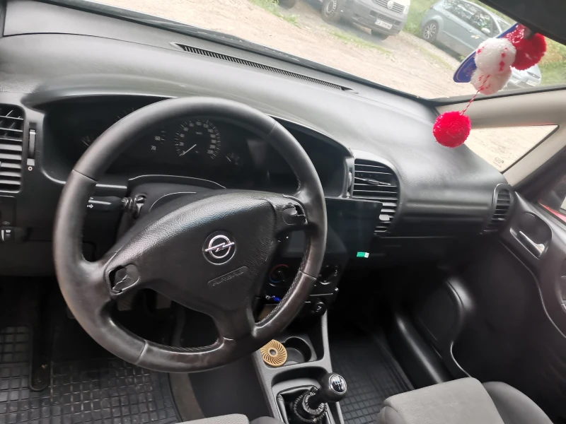 Opel Zafira - 2250 лв. - 37882065 | Car24.bg