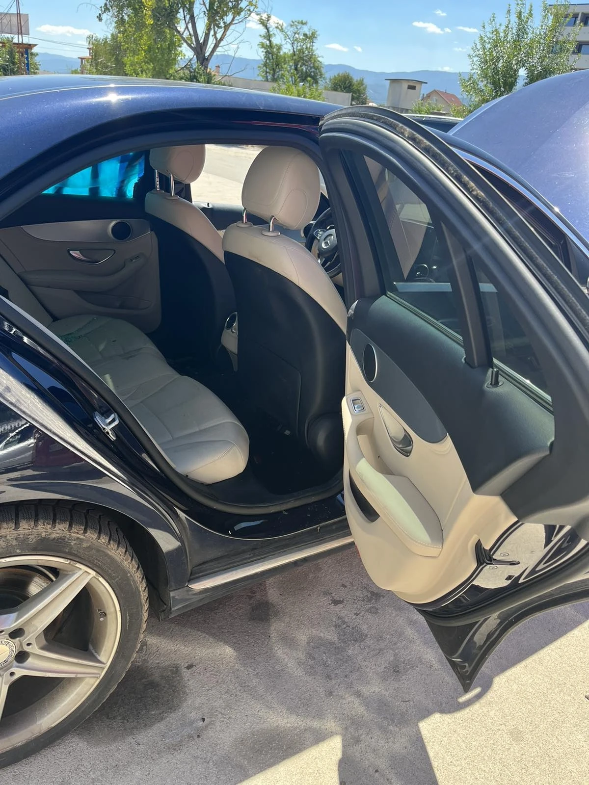 Mercedes-Benz C 220 4-matic - изображение 5