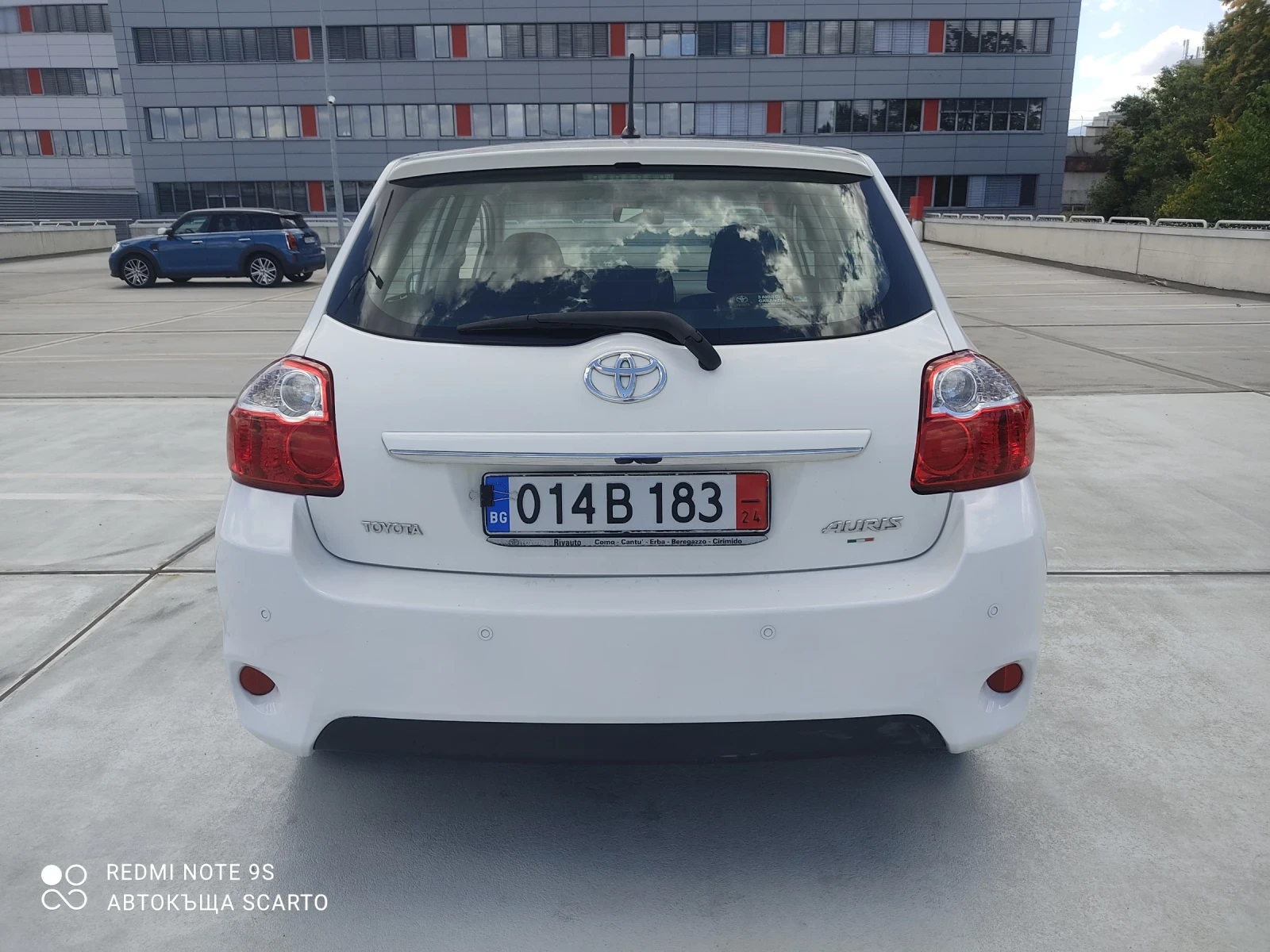 Toyota Auris 1.33i, бензин, климатроник, 2012г. - изображение 5