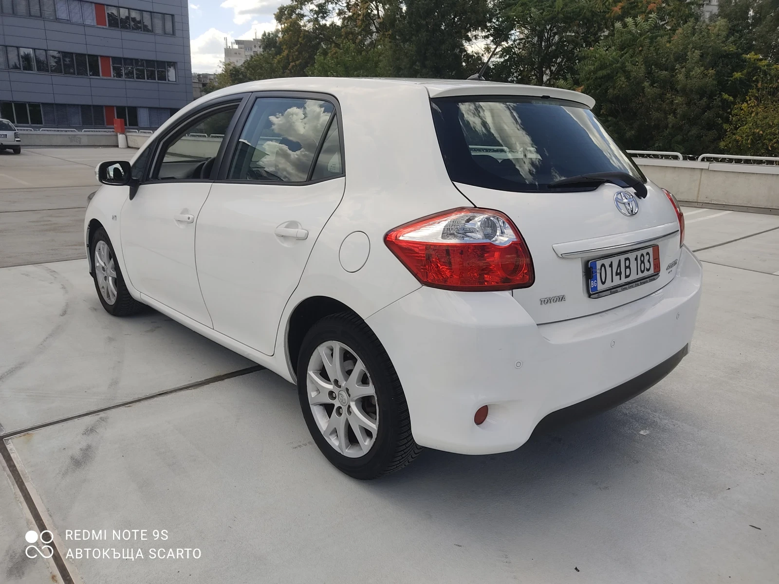 Toyota Auris 1.33i, бензин, климатроник, 2012г. - изображение 6