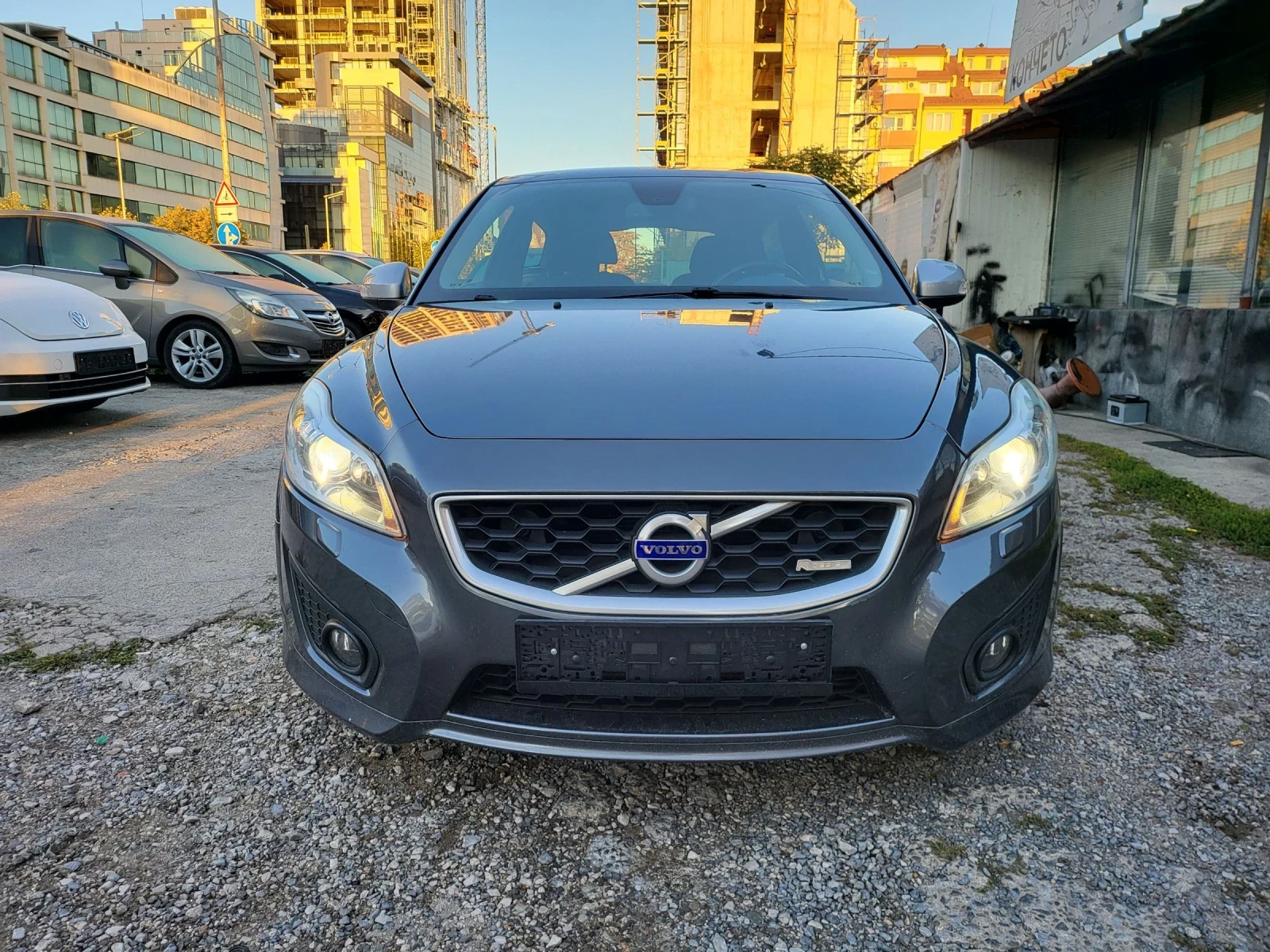 Volvo C30 R-design 116k.c.  - изображение 2