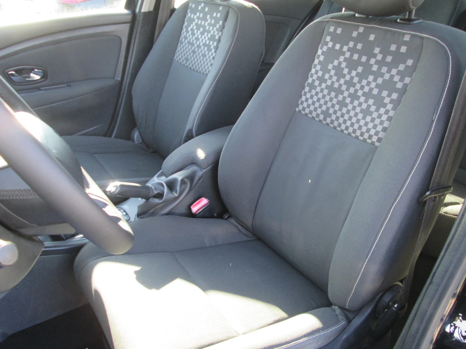 Renault Megane 1.5DCI Navi-kamera - изображение 9