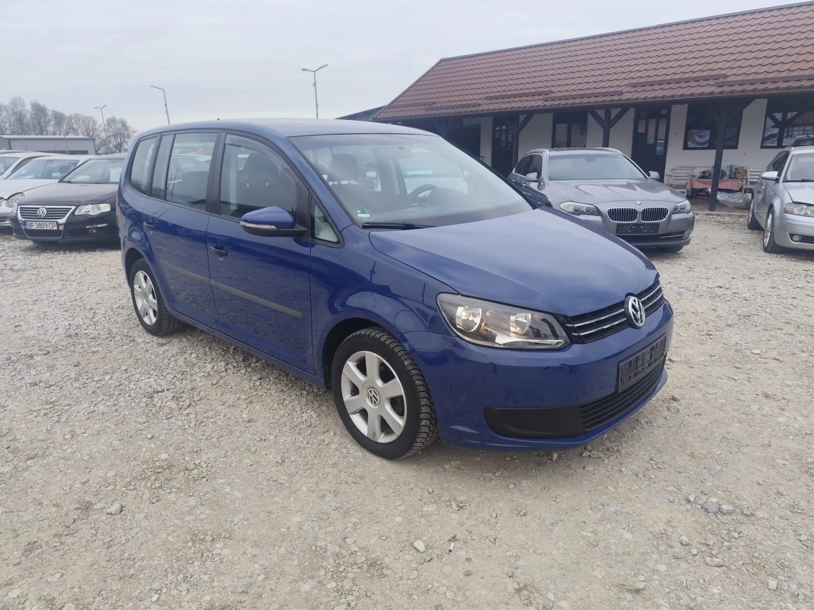 VW Touran 1.6 дизел 105 коня - изображение 3