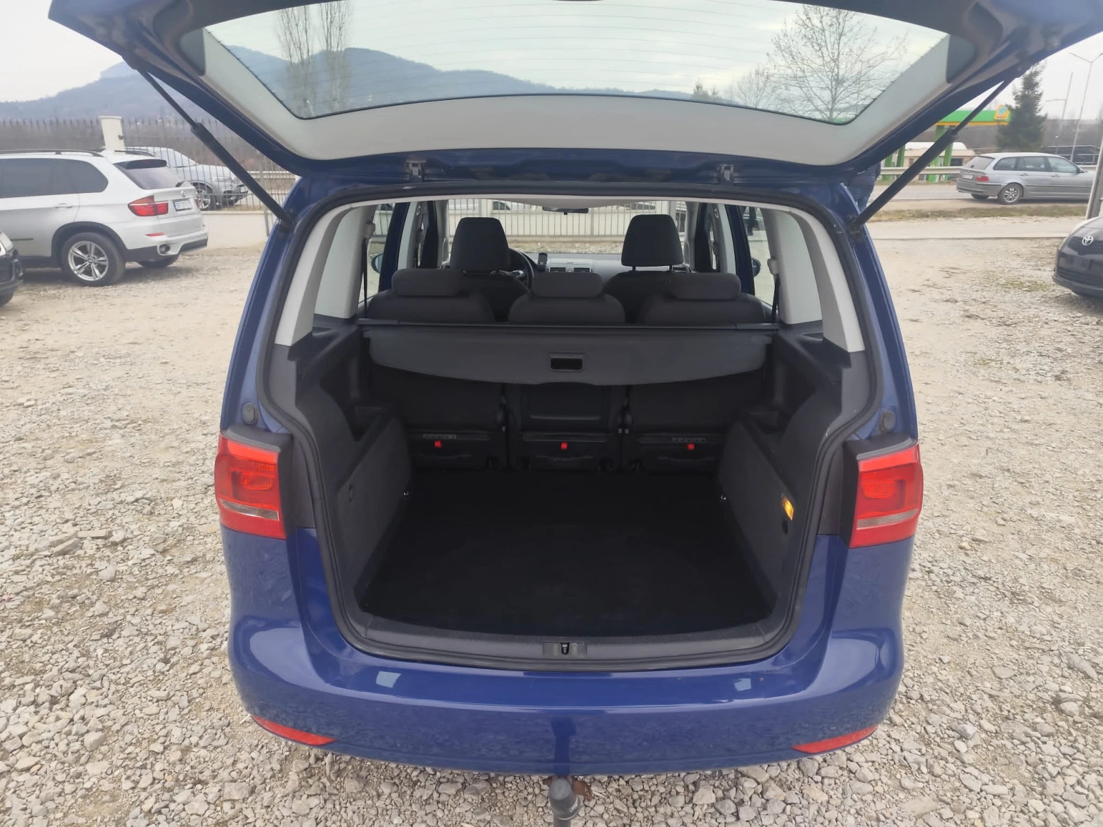 VW Touran 1.6 дизел 105 коня - изображение 7