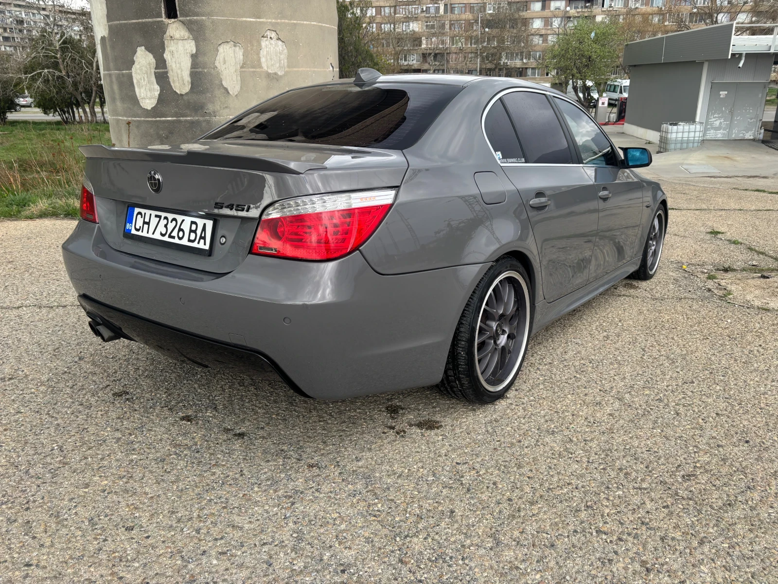 BMW 545  - изображение 5