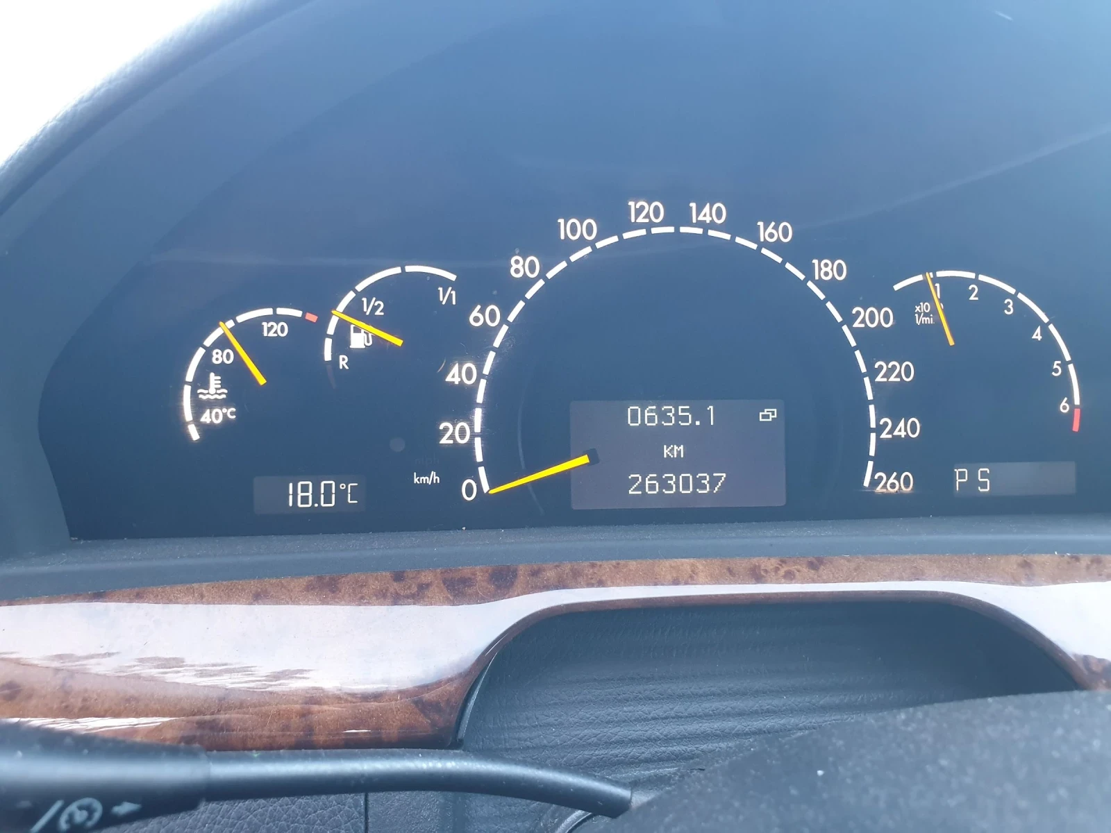 Mercedes-Benz S 320  - изображение 3
