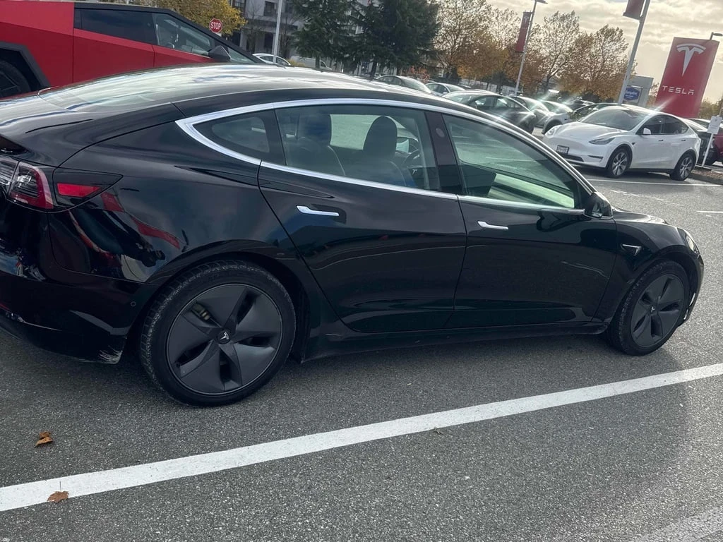 Tesla Model 3 * RANGE * CARFAX *    | Mobile.bg   5