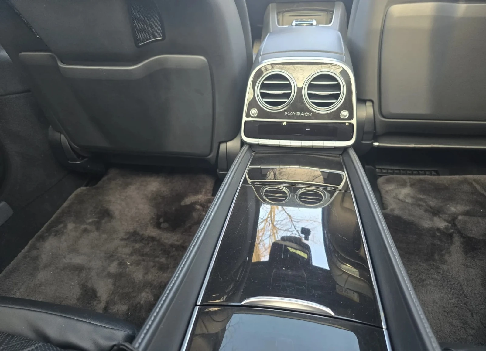 Mercedes-Benz S 500 Maybach 4Matic - изображение 9