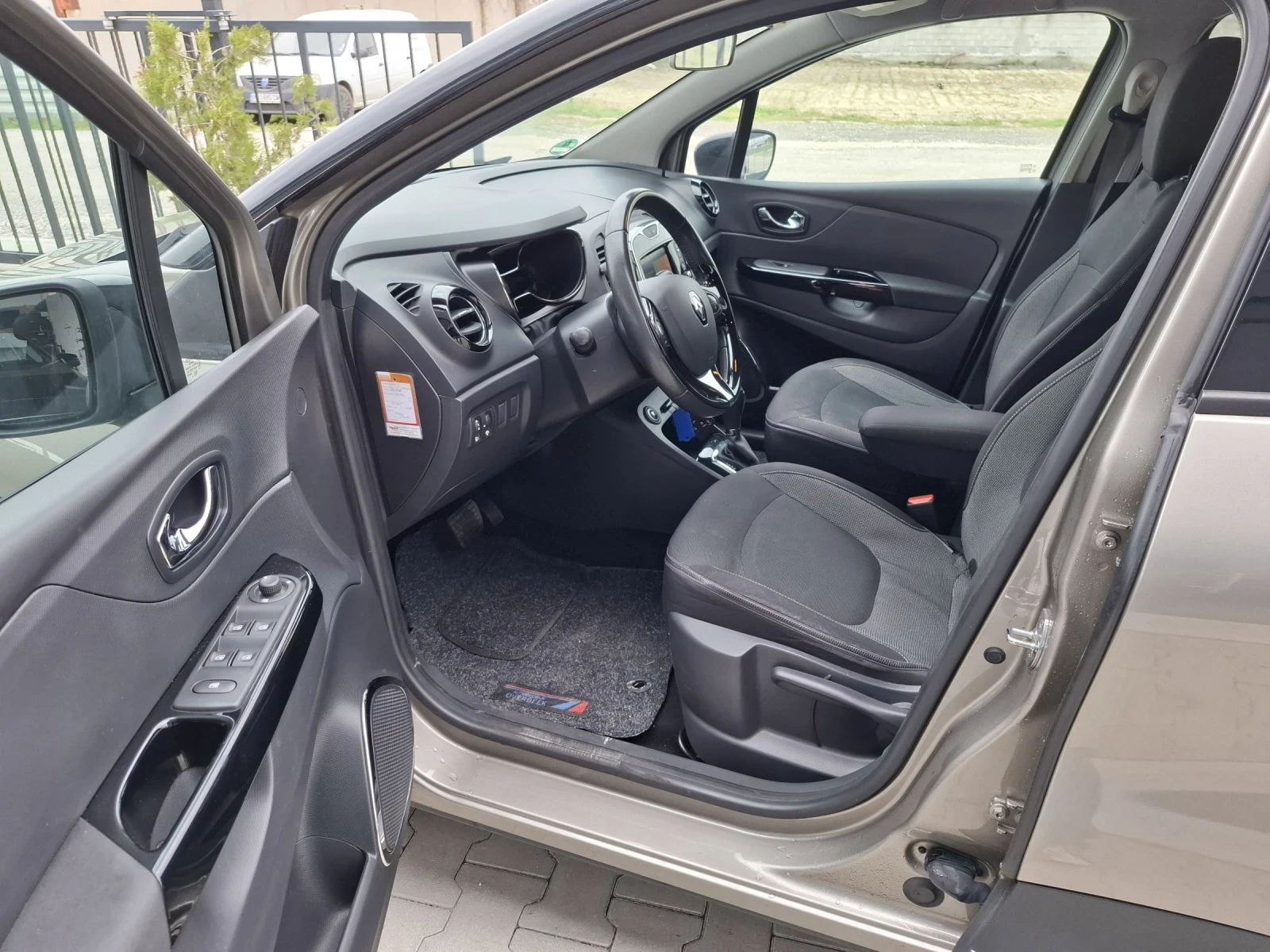 Renault Captur 1.2TCe* * ���������* * kamera* * EU5 | Mobile.bg � ����������� 14
