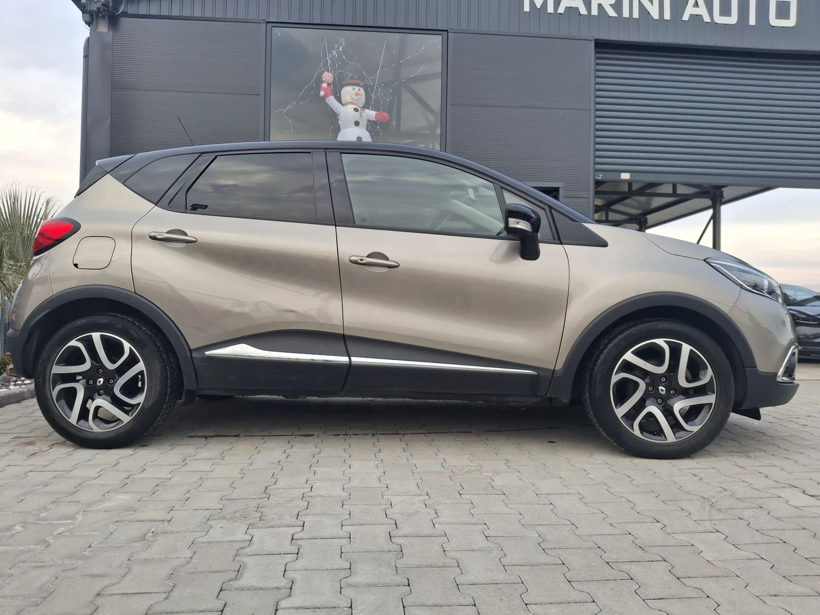 Renault Captur 1.2TCe* * * * kamera* * EU5 | Mobile.bg   7