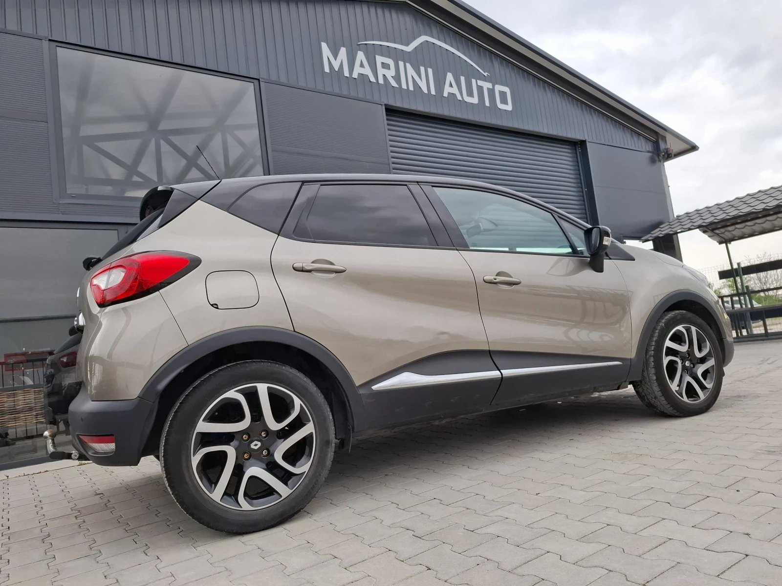Renault Captur 1.2TCe* * ���������* * kamera* * EU5 | Mobile.bg � ����������� 8