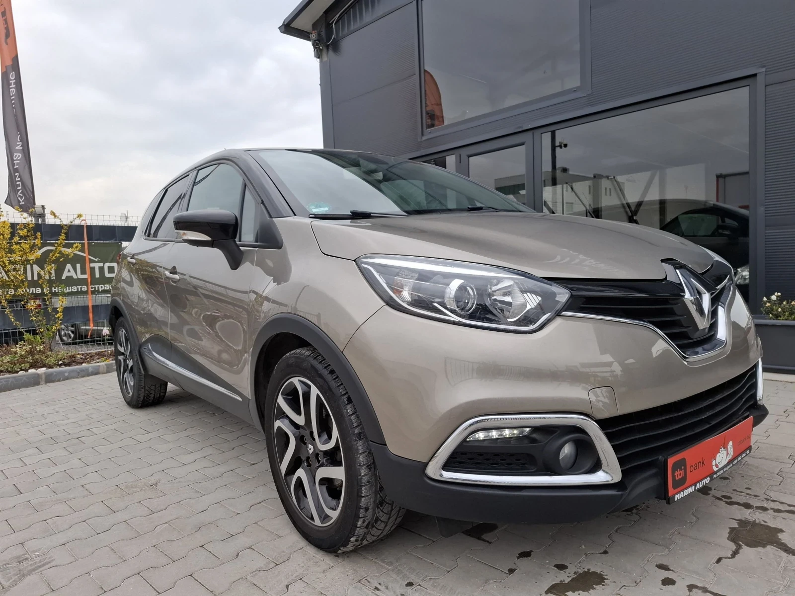 Renault Captur 1.2TCe* * ���������* * kamera* * EU5 | Mobile.bg � ����������� 10