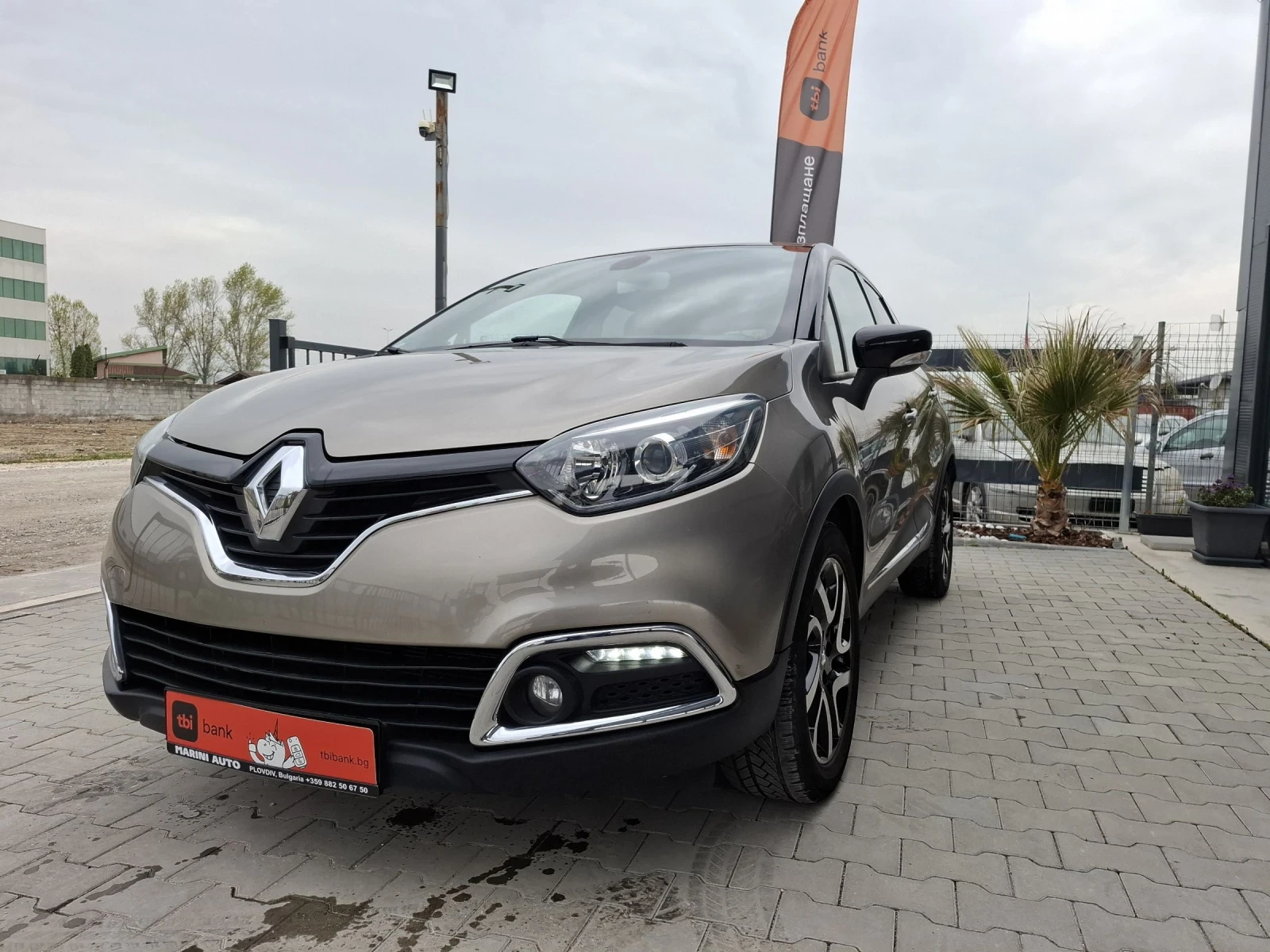 Renault Captur 1.2TCe* * АВТОМАТИК* * kamera* * EU5