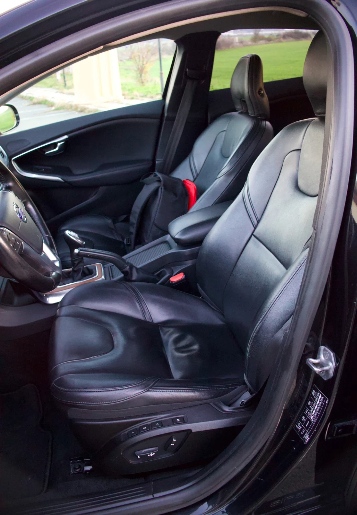 Volvo V40 D2 Summum | Mobile.bg � ����������� 9