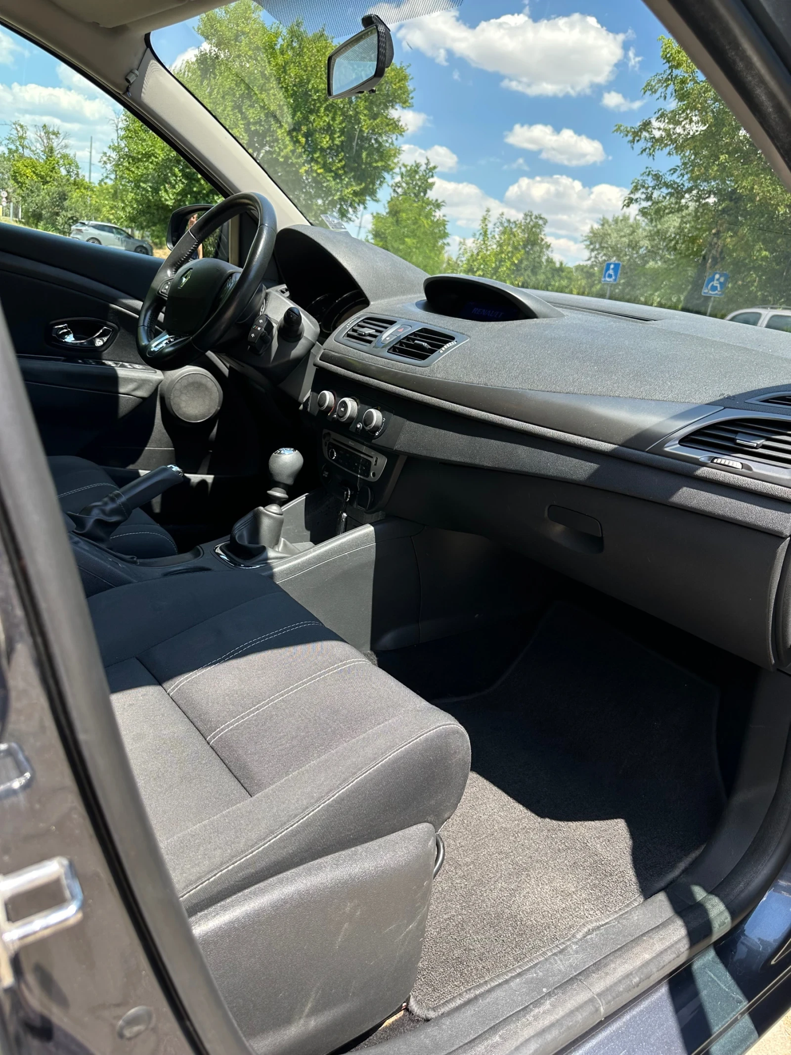 Renault Megane  - изображение 10