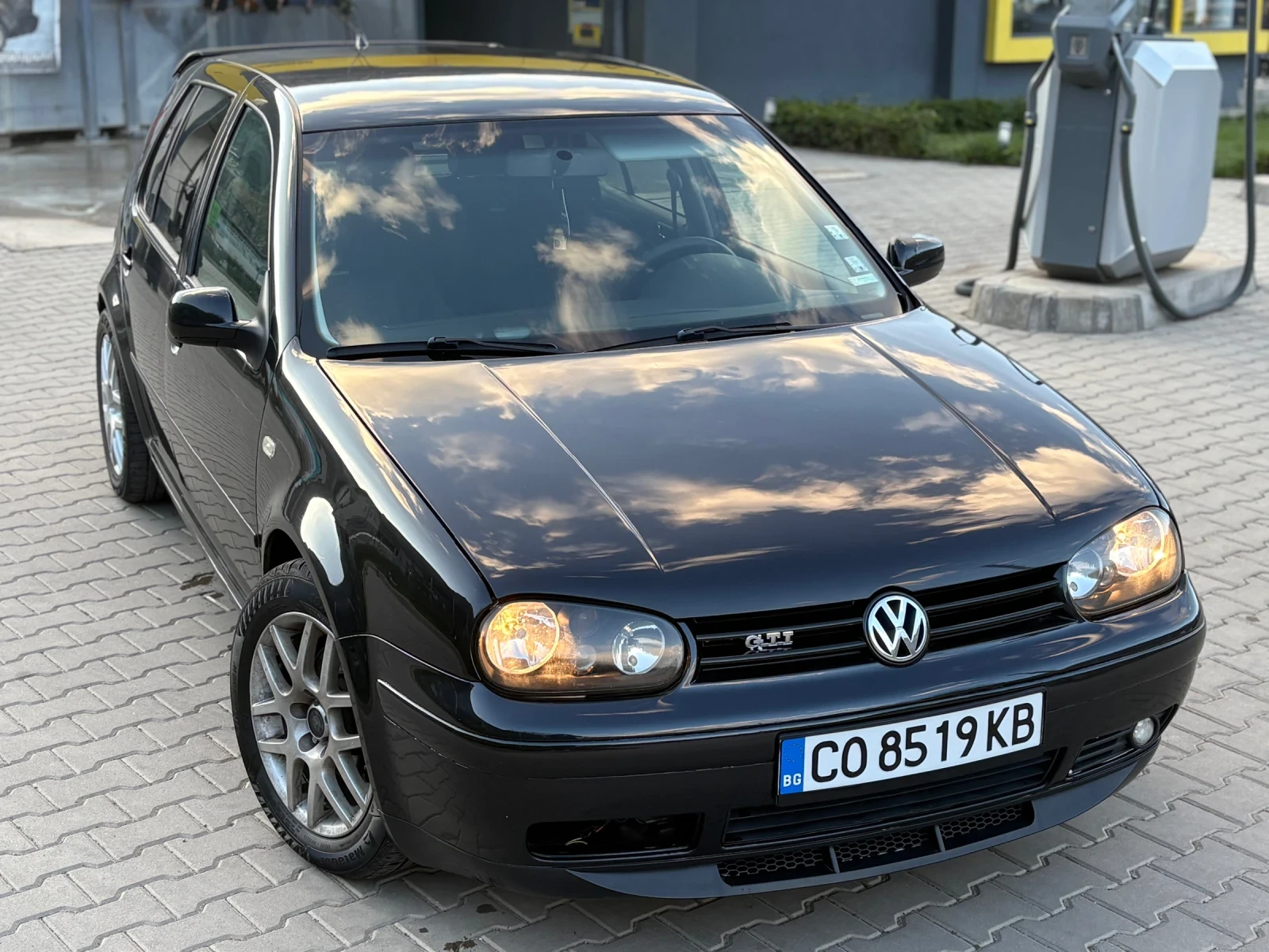 VW Golf 1.8Т | Auto.bg — изображение 1