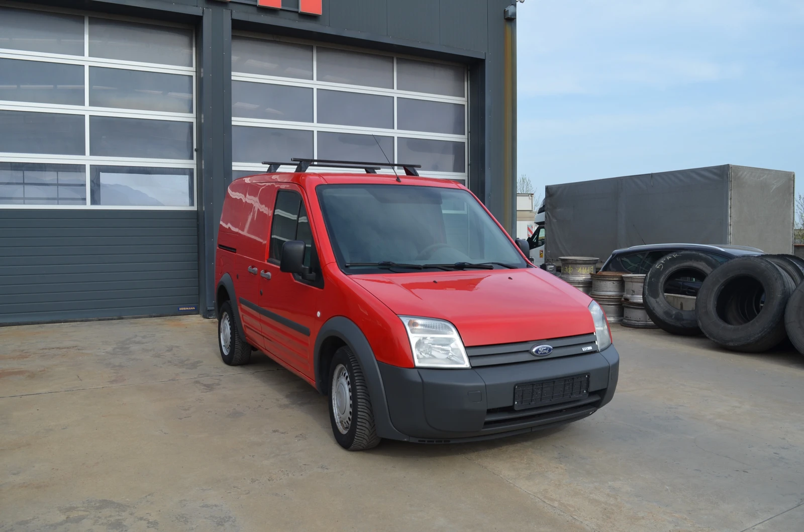 Ford Connect 1.8, снимка 2 - Автомобили и джипове - 54215307