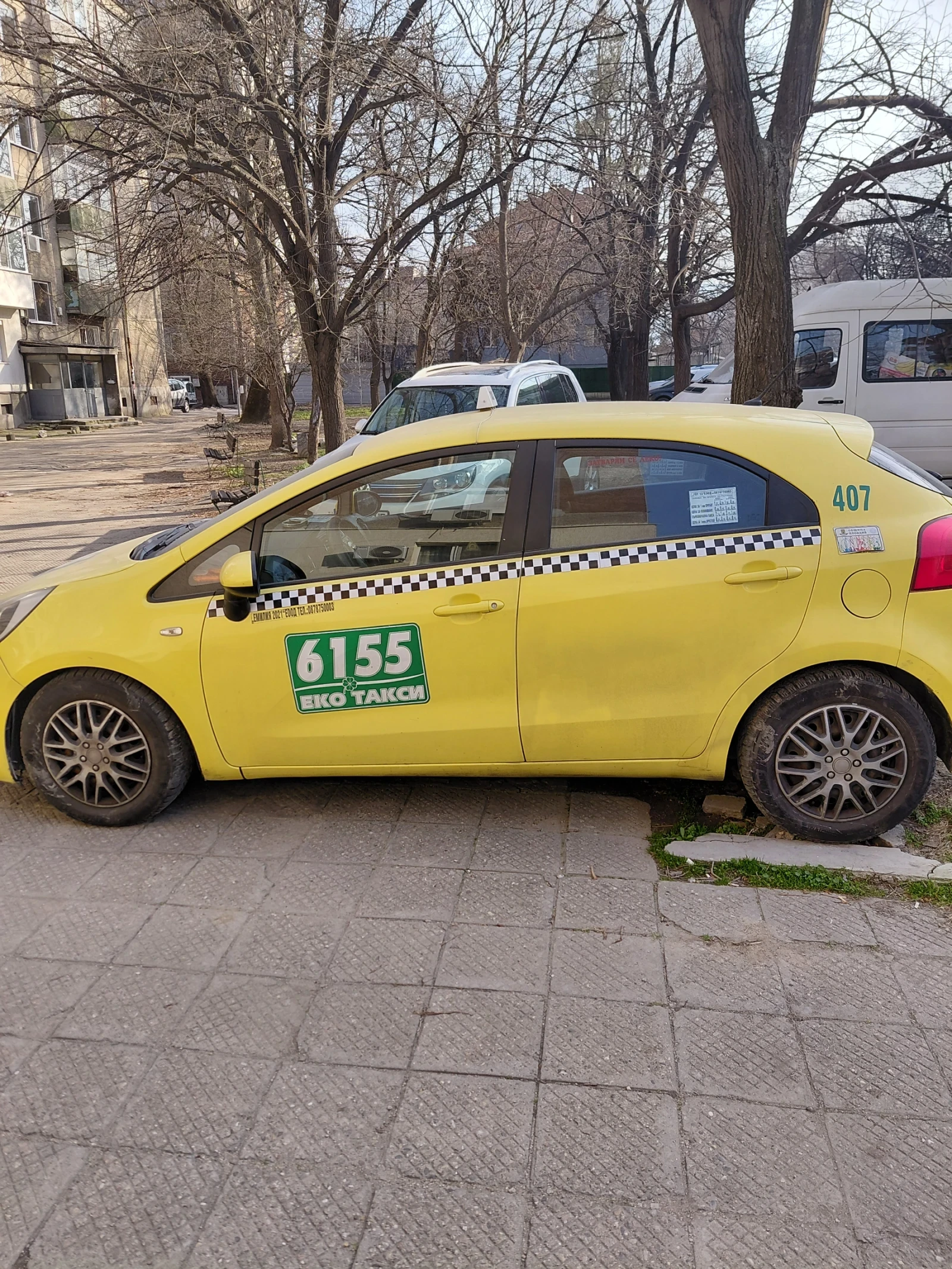Kia Rio, снимка 4 - Автомобили и джипове - 54917449