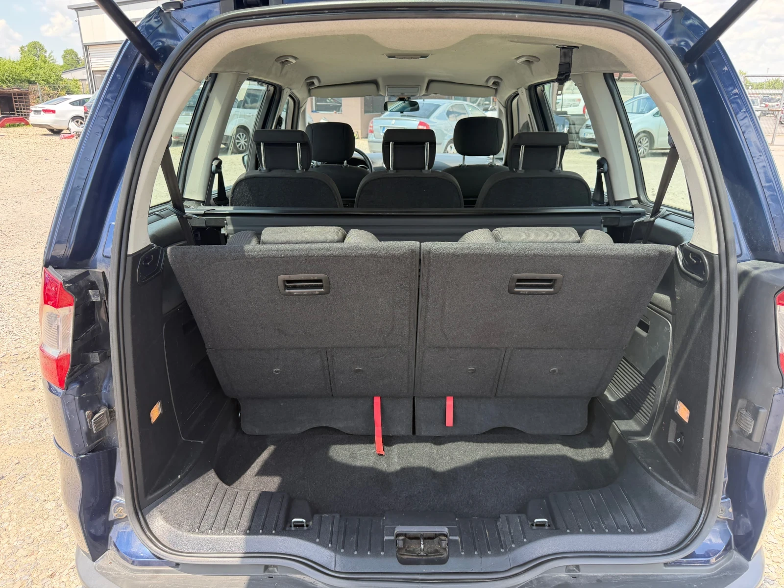 Ford Galaxy 2.0TDCI-140PS-7МЕСТЕН, снимка 13 - Автомобили и джипове - 54971609