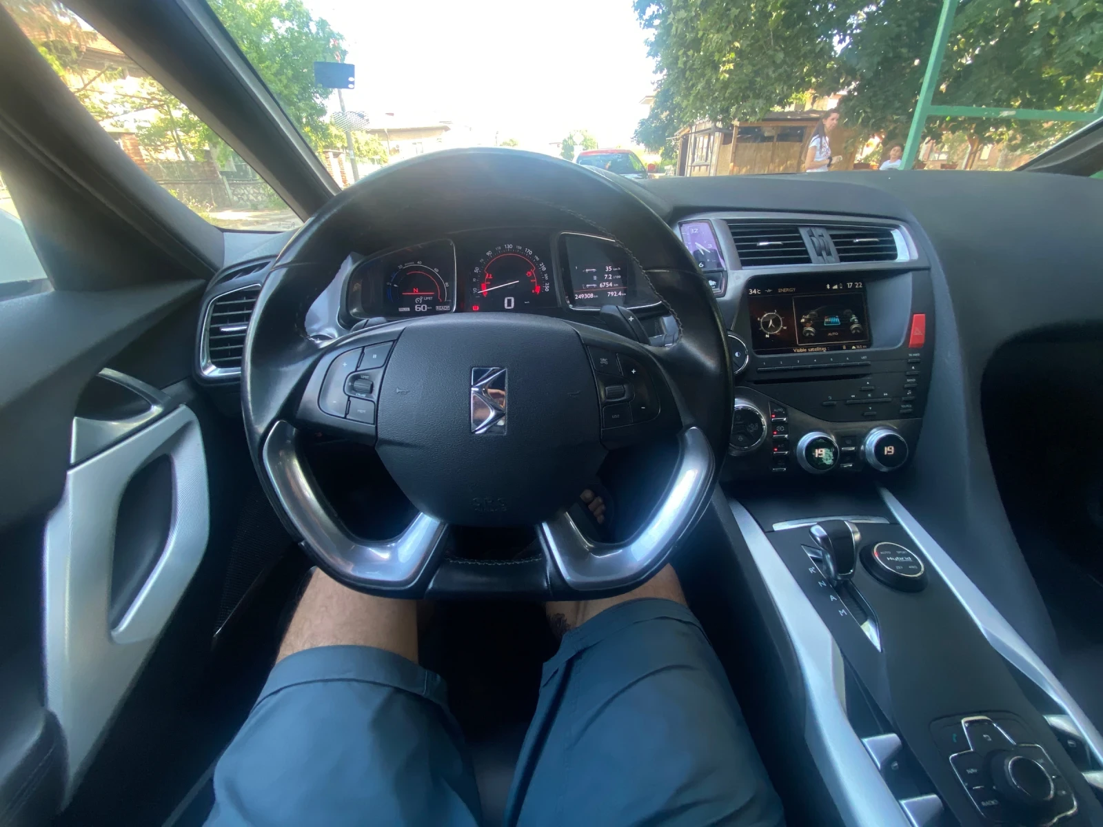 Citroen DS5, снимка 8 - Автомобили и джипове - 55411074