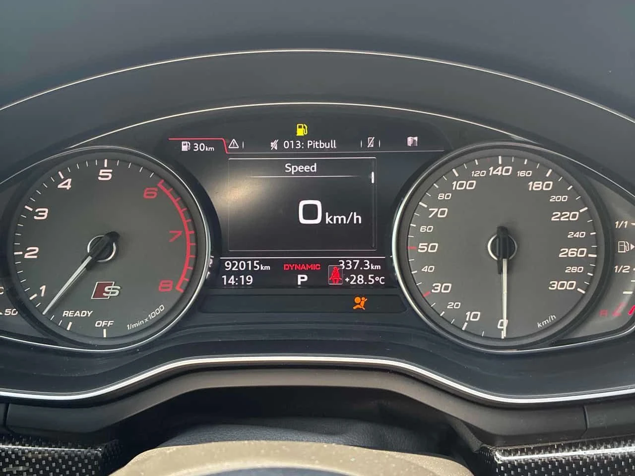 Audi S4 Progressiv | CARFAX | АВТОКРЕДИТ БЕЗ ПЪРВОНАЧАЛНА , снимка 8 - Автомобили и джипове - 55419579