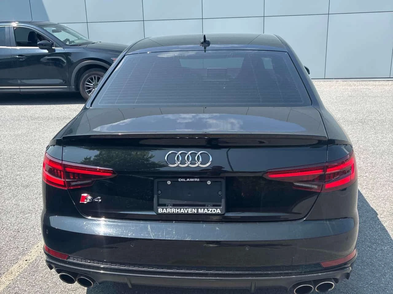 Audi S4 Progressiv | CARFAX | АВТОКРЕДИТ БЕЗ ПЪРВОНАЧАЛНА , снимка 5 - Автомобили и джипове - 55419579