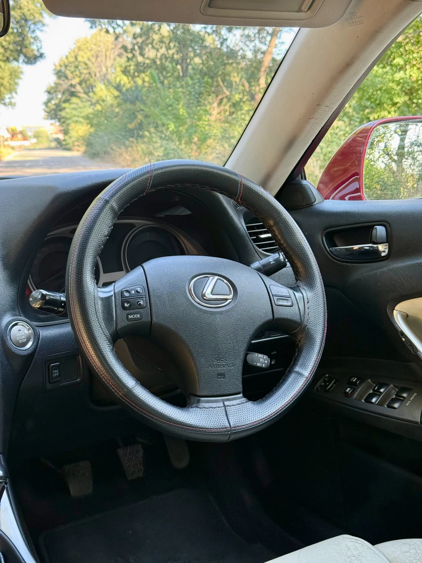 Lexus IS 220d 2.2D, снимка 13 - Автомобили и джипове - 55651464