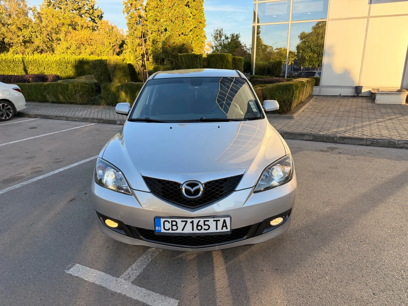 Mazda 3  �������  | Mobile.bg � ����������� 2