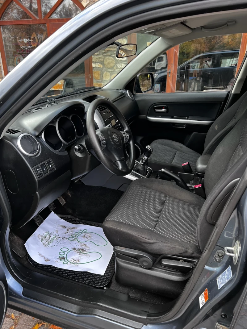 Suzuki Grand vitara 2.0 JT, снимка 9 - Автомобили и джипове - 49149437