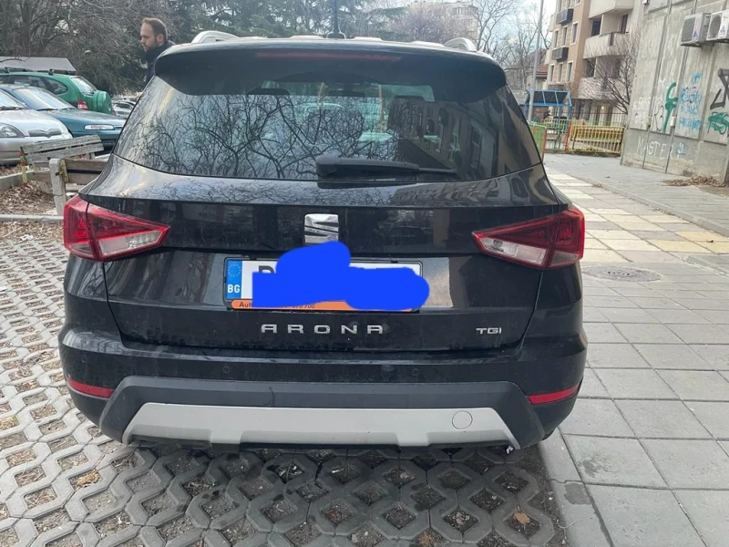 Seat Arona 1.0 TGI Фабрична метанова уредба, снимка 6 - Автомобили и джипове - 49093198