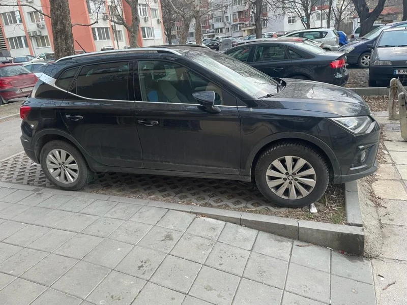 Seat Arona 1.0 TGI Фабрична метанова уредба, снимка 4 - Автомобили и джипове - 49093198