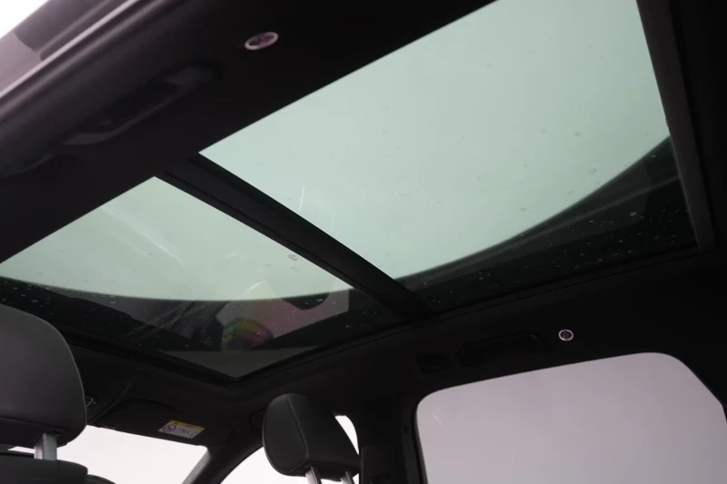 Audi SQ7 4.0TDI/435HP/QUATTRO/PANO/MEMO/HUD/LED/AHK/277G, снимка 13 - Автомобили и джипове - 51615126